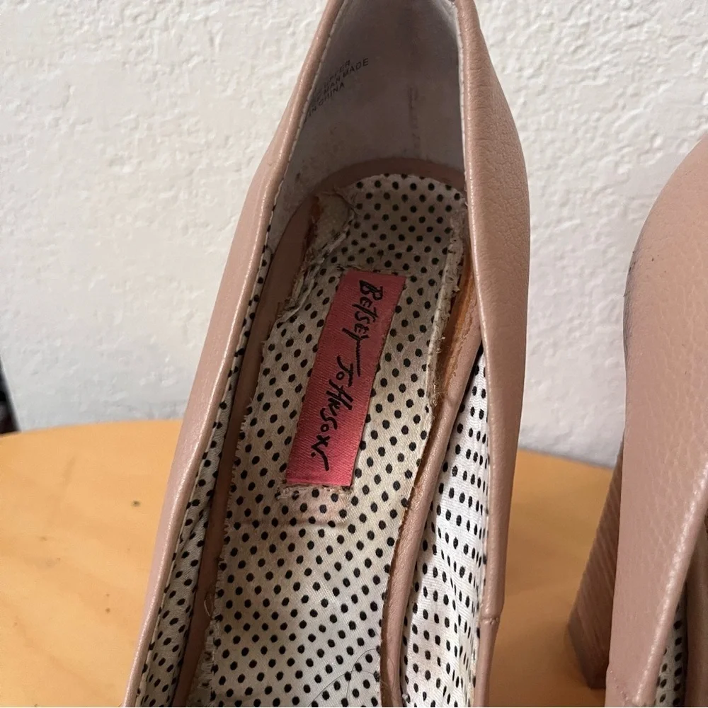 Betsey Johnson Platform Maggi Pump in Blush Nude Espadrille Size 10